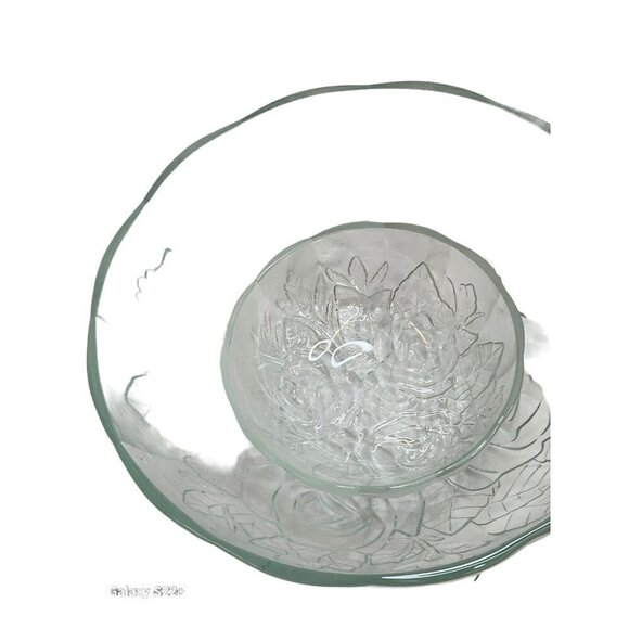 Vintage Glass Rose Pattern Chip and Dip Bowl Set Rose Embossed 9” Serving Bowl - Picture 7 of 11